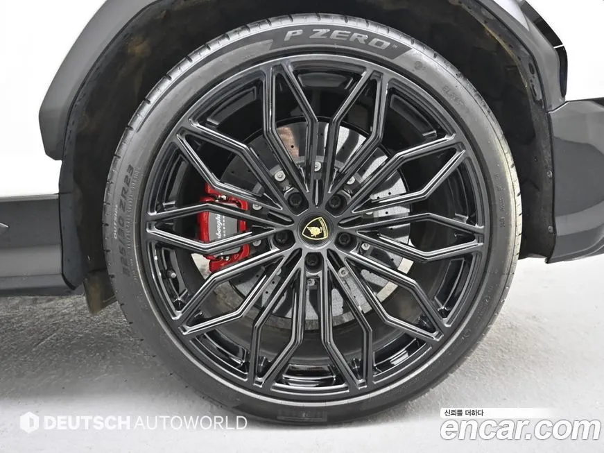 Lamborghini Urus 2025 из KR, фото 5