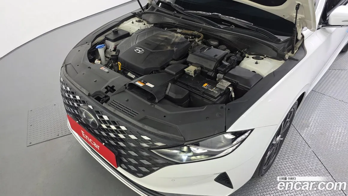 Hyundai Grandeur 2023 из KR, фото 6