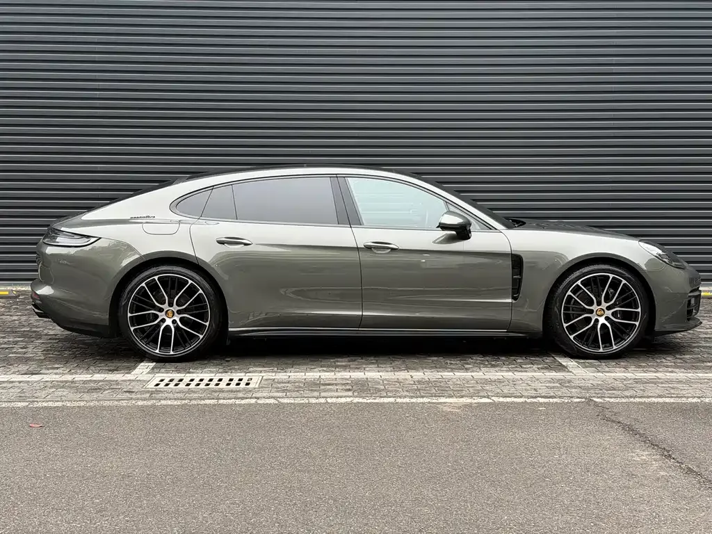 Porsche Panamera — фото 9
