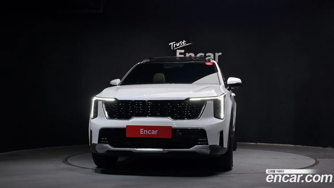 Kia Sorento — фото 8