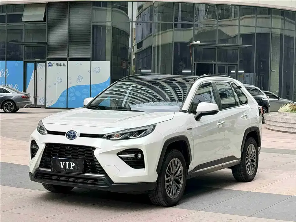 Toyota Wildlander 2023 из CN, фото 1