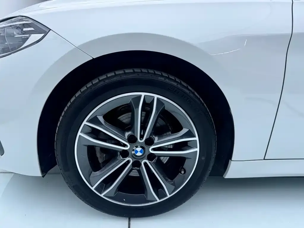 BMW 1 Series — фото 10