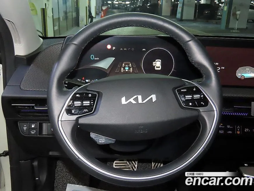 Kia EV6 — фото 9