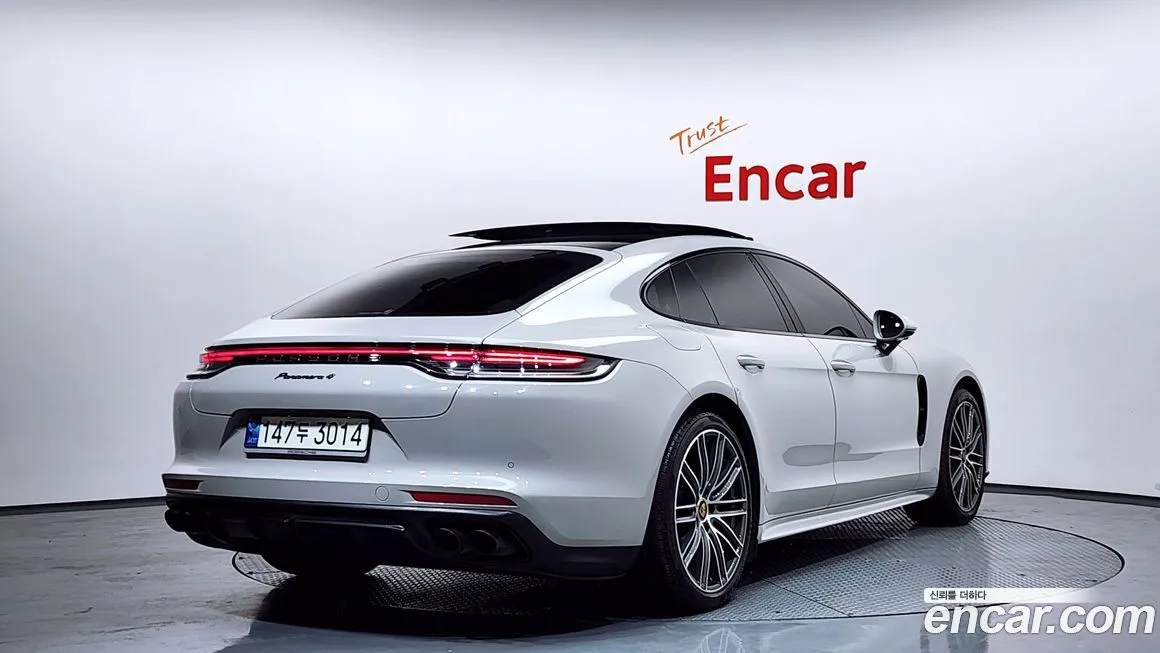 Porsche Panamera — фото 4