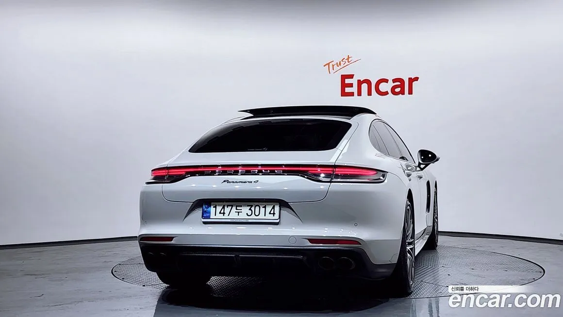 Porsche Panamera — фото 2
