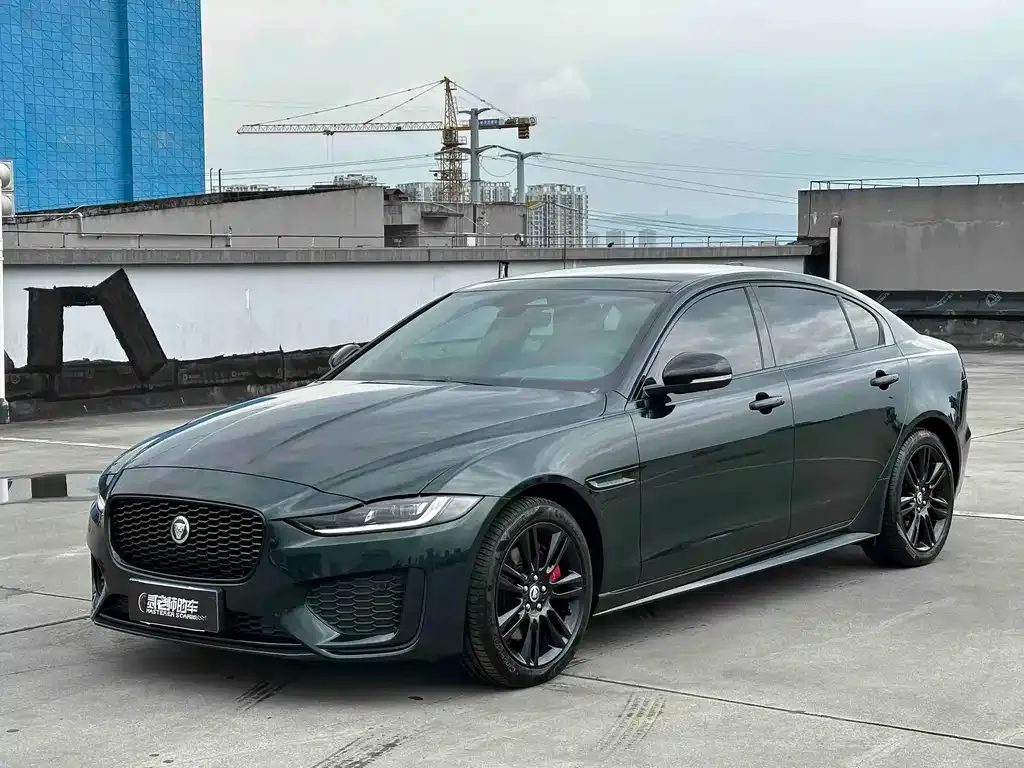 Jaguar XEL — фото 1