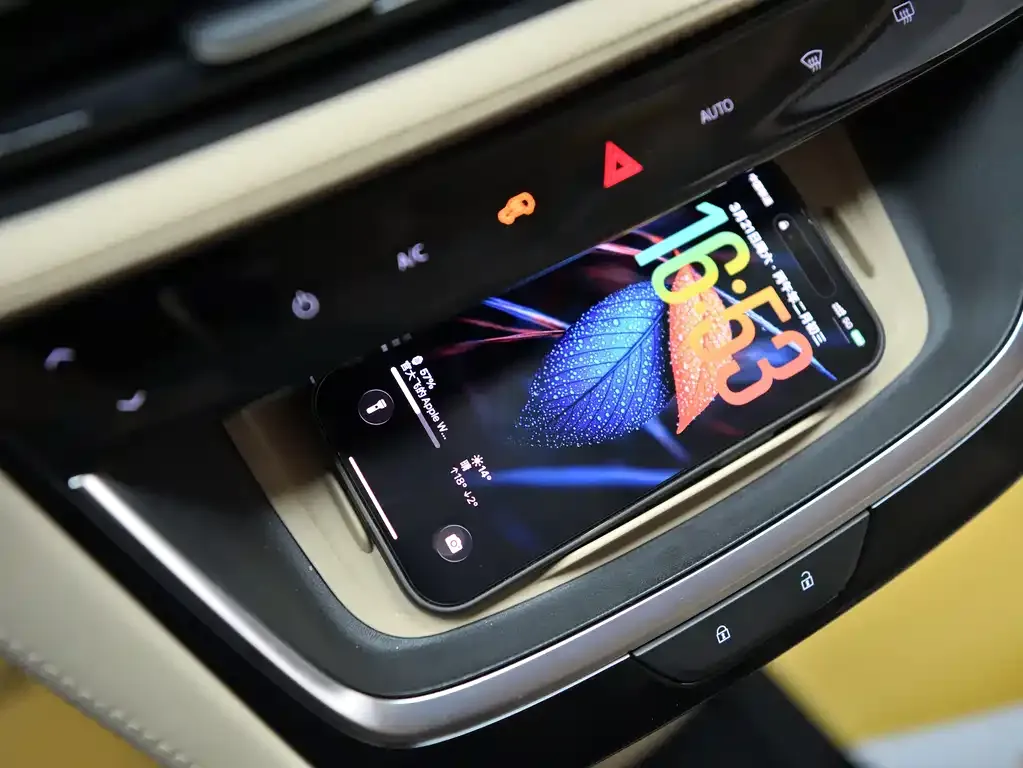 Buick GL8 Hybrid — фото 9