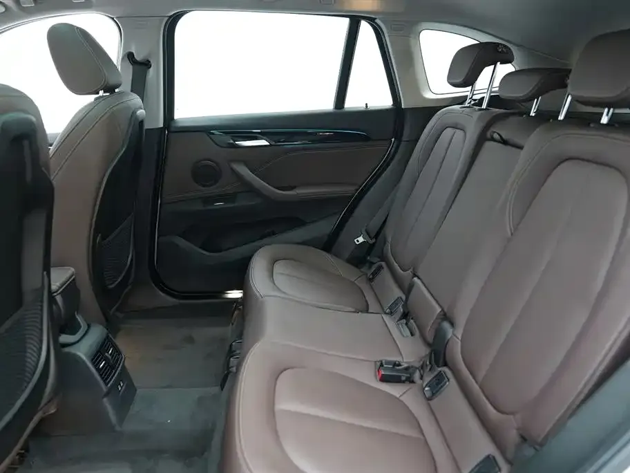 BMW X1 New Energy 2021 из CN, фото 5
