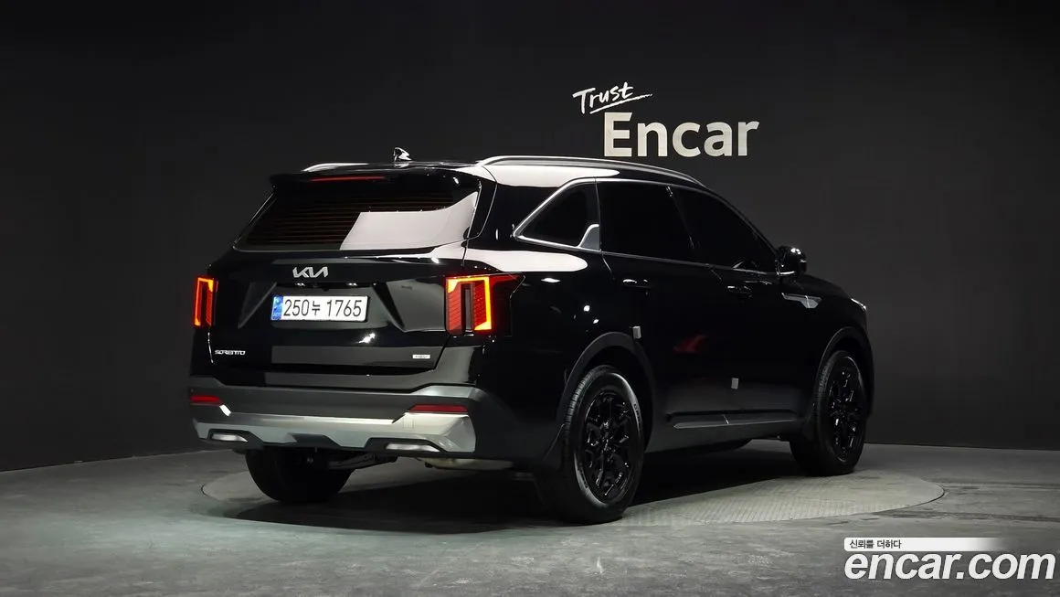 Kia Sorento — фото 5