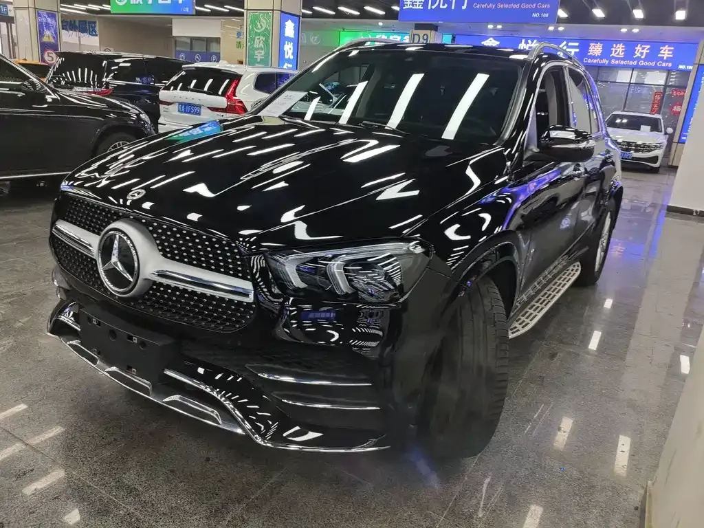 Mercedes-Benz GLE — фото 1