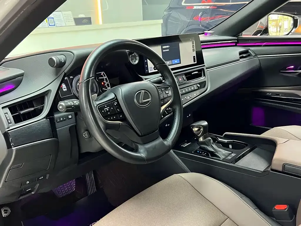 Lexus ES 2023 из CN, фото 8