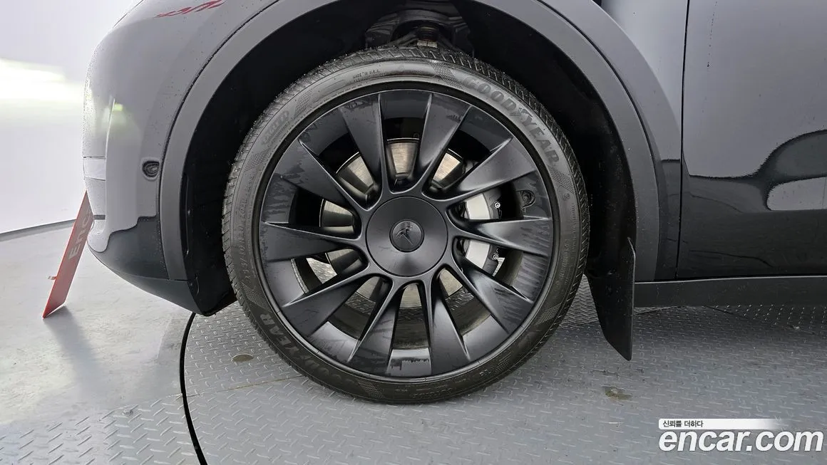 Tesla Model Y 2024 из KR, фото 10