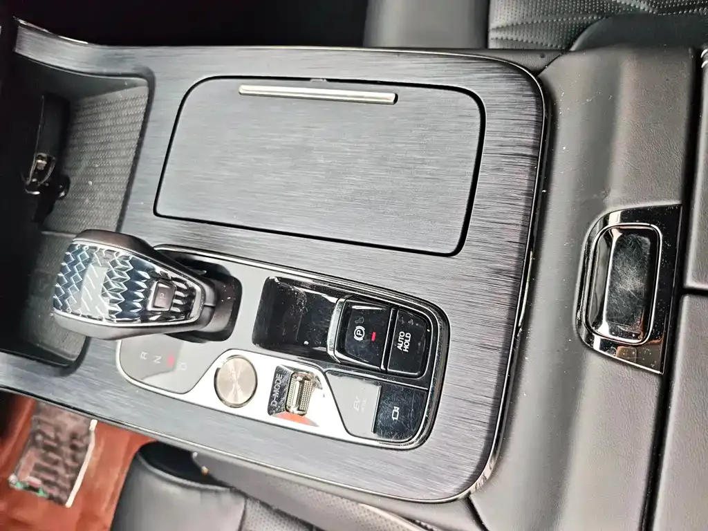 GAC Motor Trumpchi GS8 — фото 8
