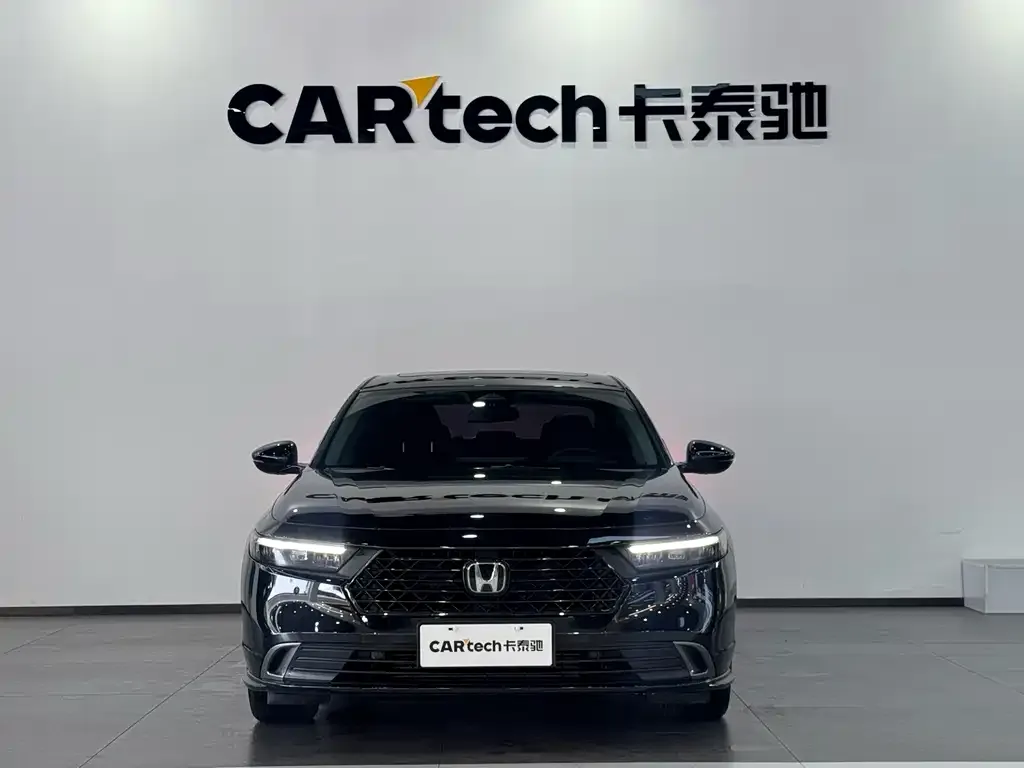 Honda Accord 2024 из CN, фото 3