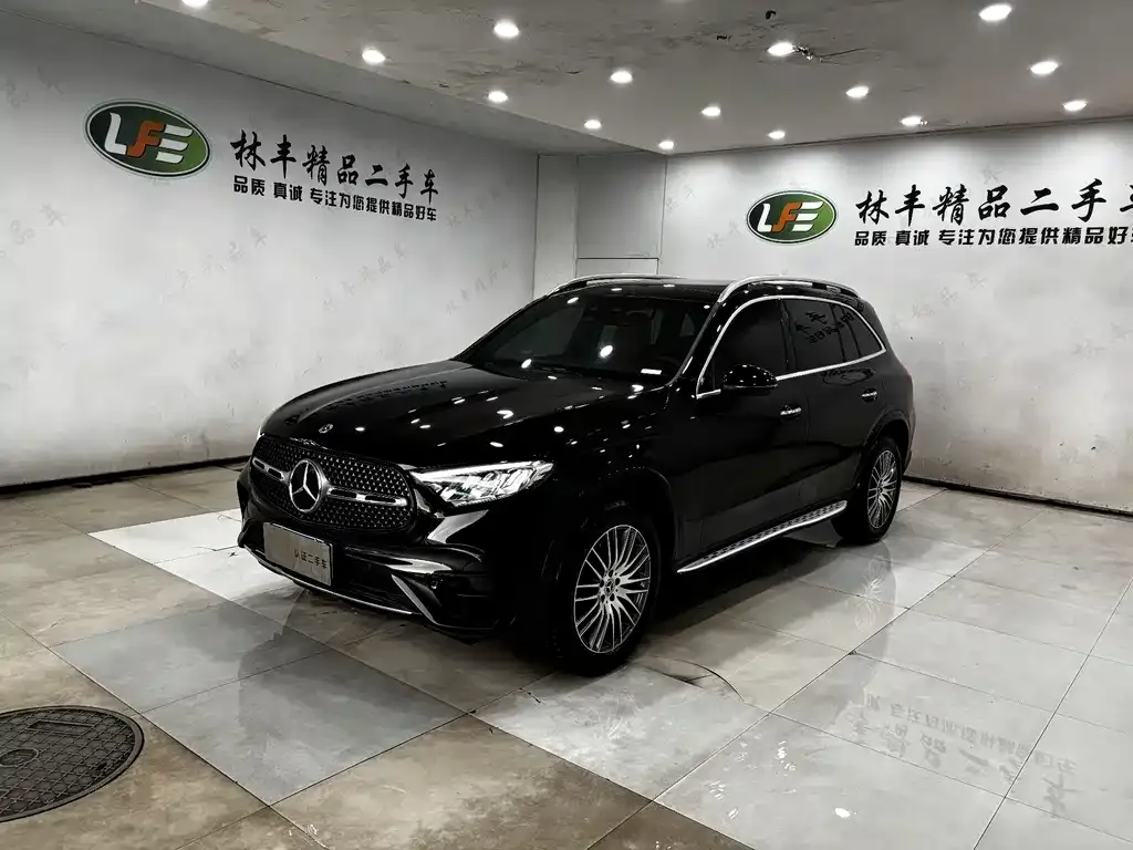 Mercedes-Benz GLC — фото 1