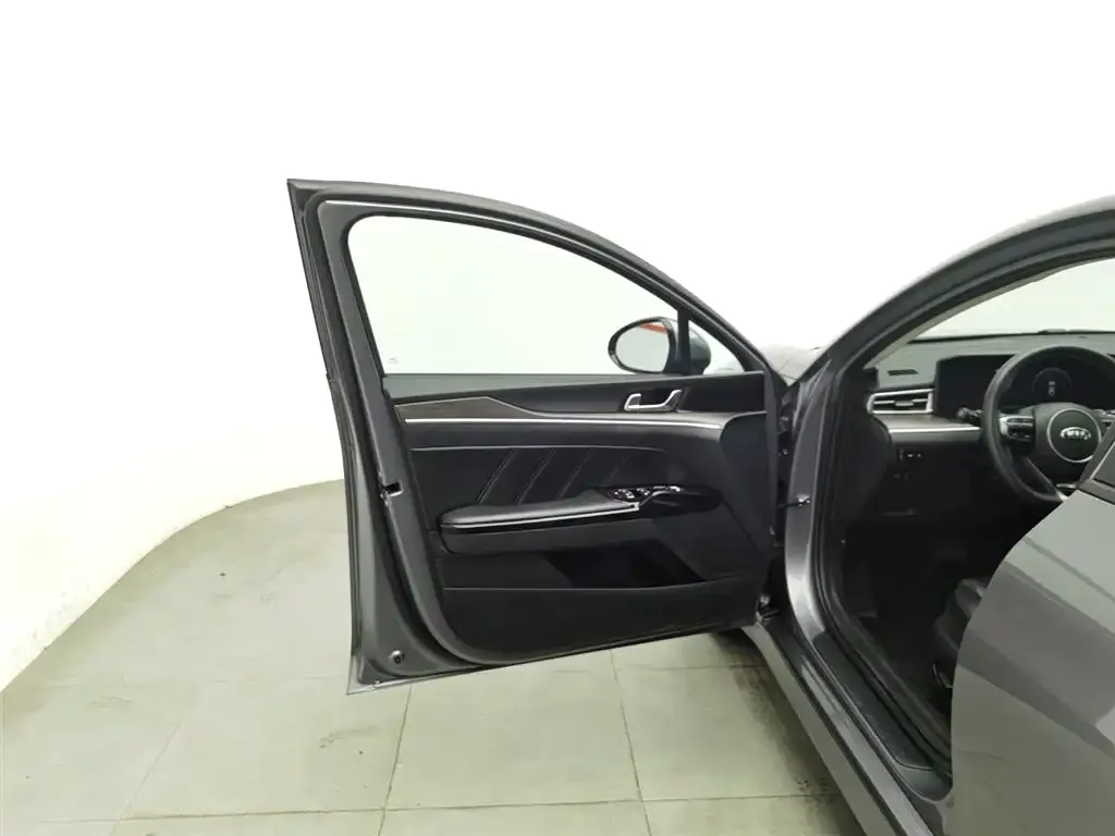 Kia K5 2021 из CN, фото 2
