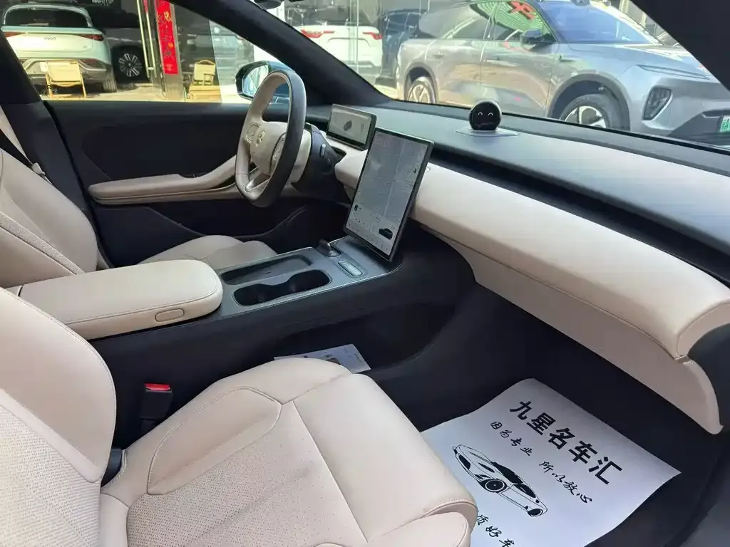 NIO ET5T 2023 из CN, фото 2