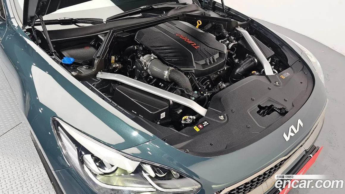 Kia Stinger 2023 из KR, фото 10