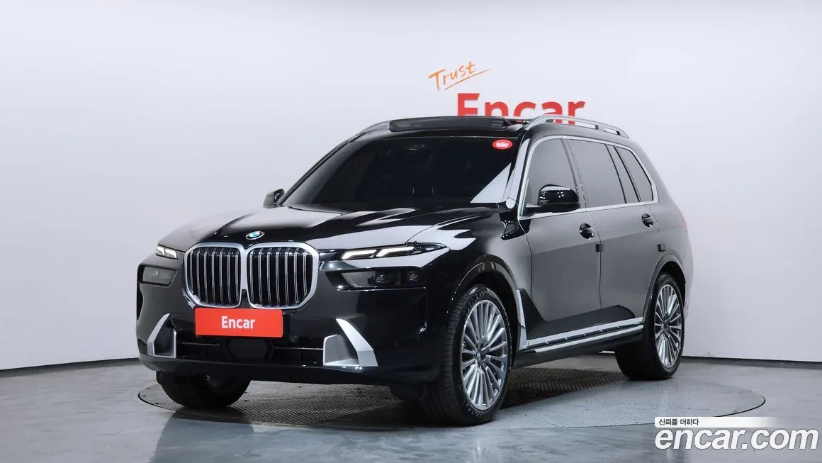 BMW X7 — фото 1