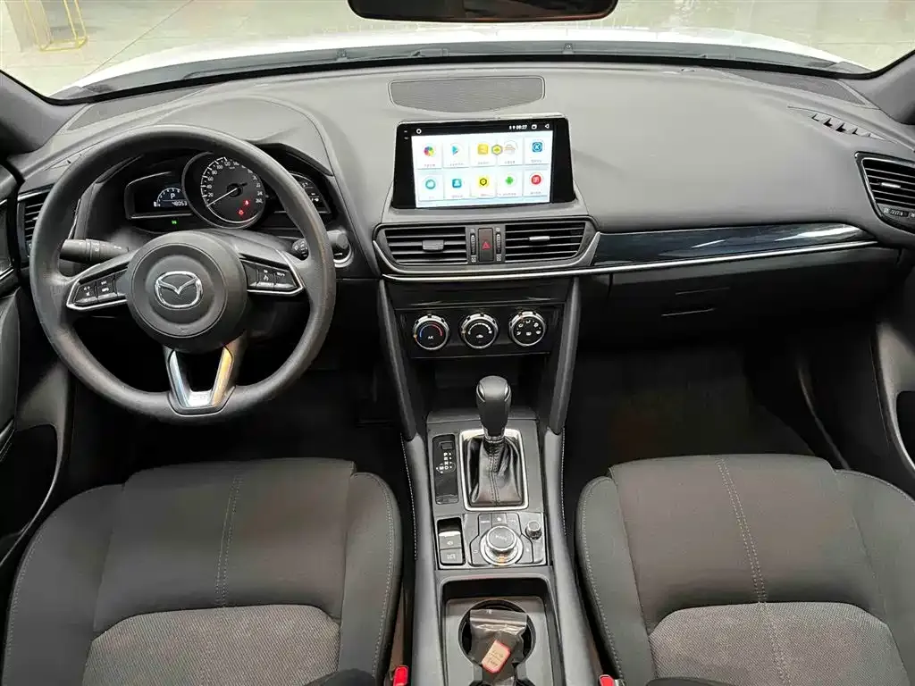 Mazda CX-4 — фото 4
