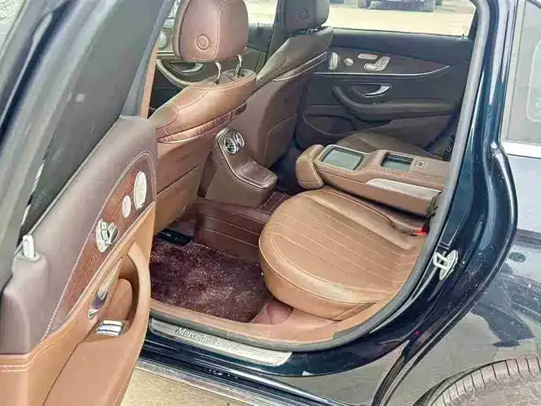 Mercedes-Benz E-Class 2022 из CN, фото 3