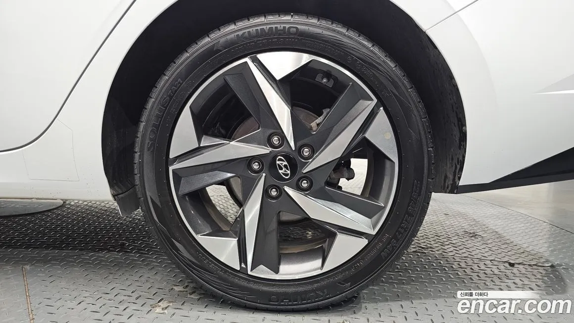 Hyundai AVANTE — фото 6