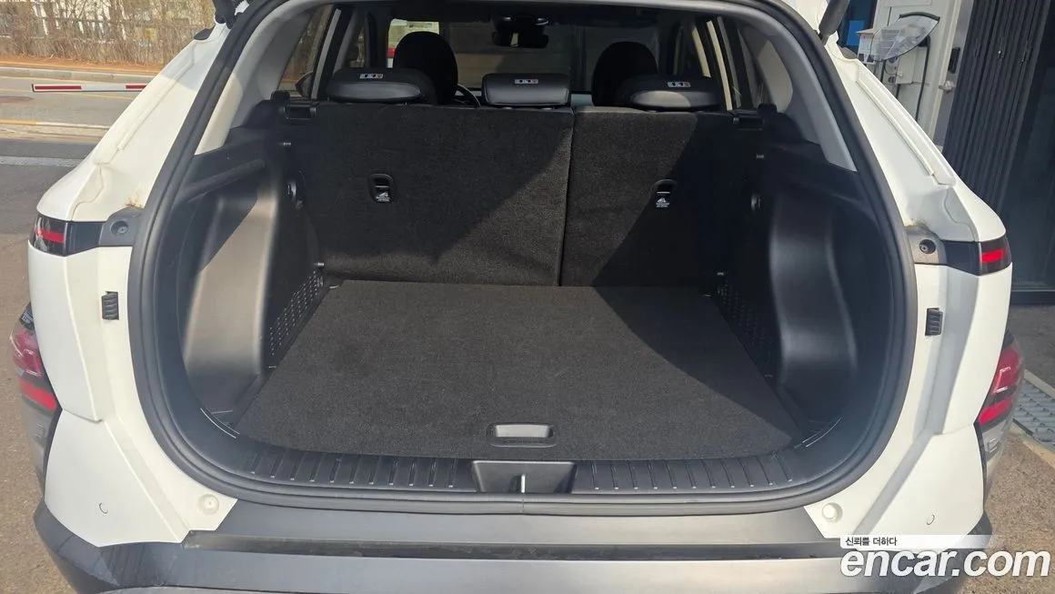 Hyundai Kona 2023 из KR, фото 5