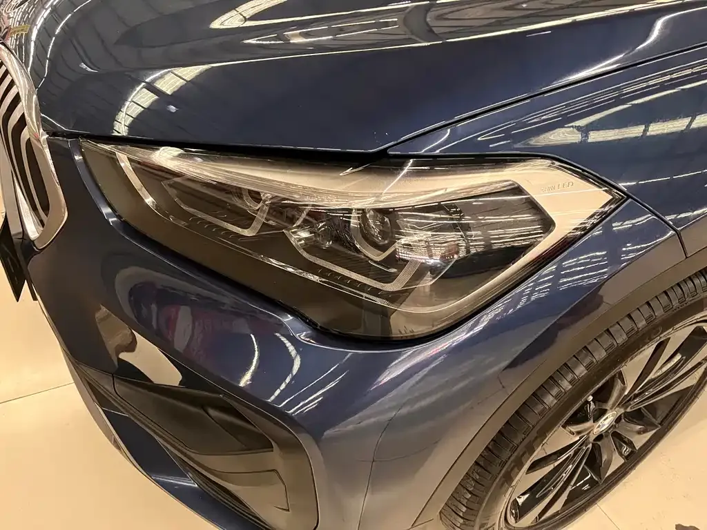 BMW X1 2021 из CN, фото 10