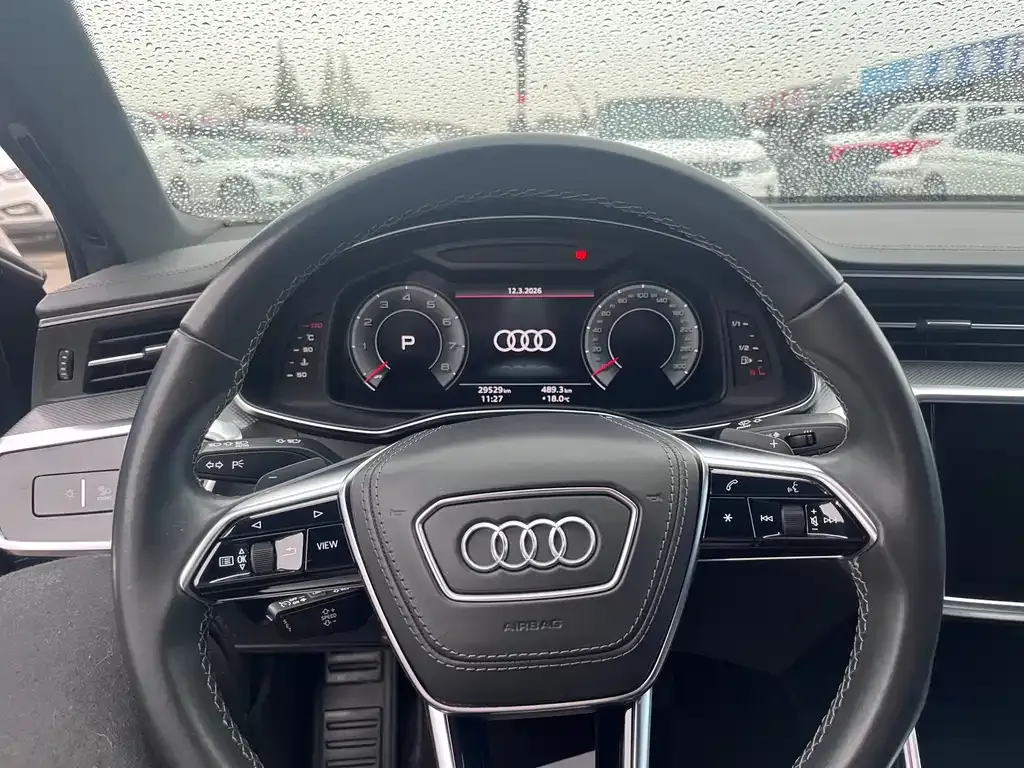 Audi A6L 2022 из CN, фото 2