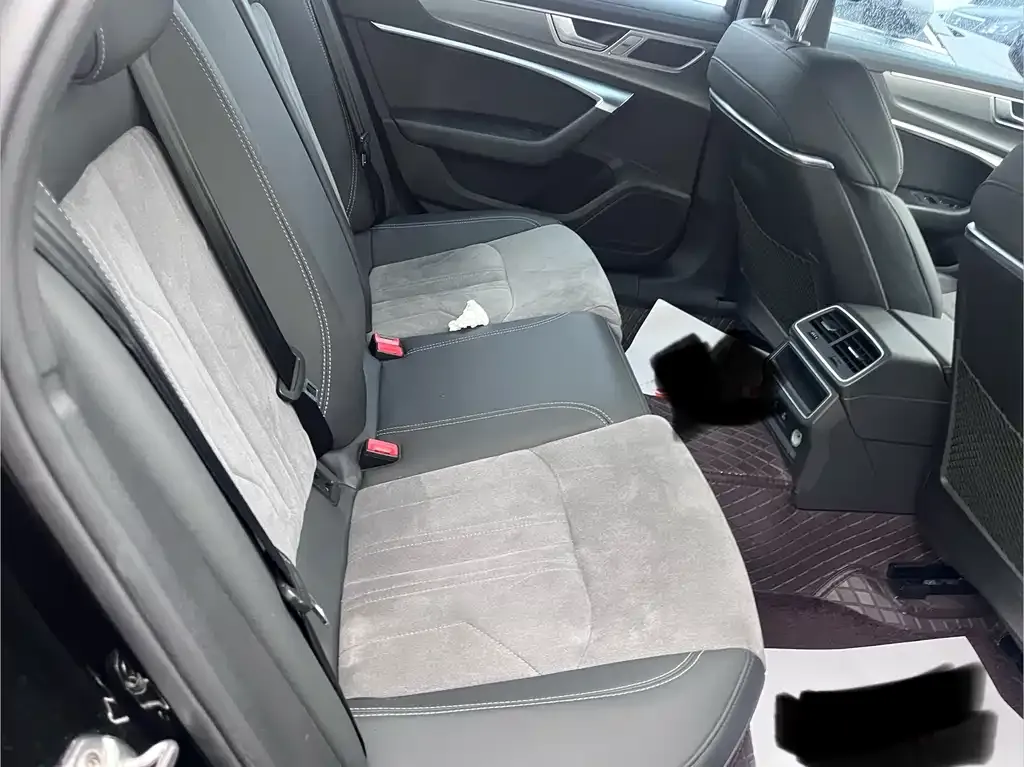 Audi A6L 2022 из CN, фото 3