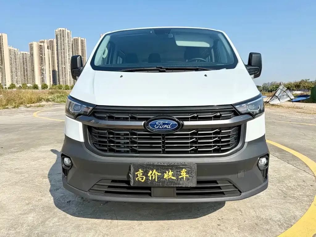 Ford Transit 2023 из CN, фото 2