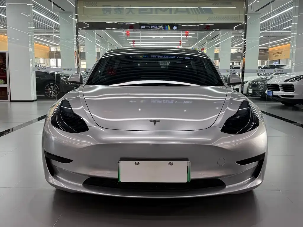 Tesla Model 3 2023 из CN, фото 9