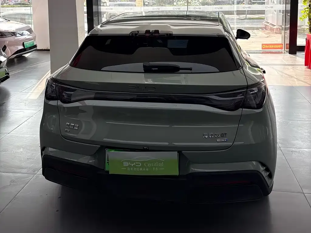 BYD Seal 06GT — фото 2