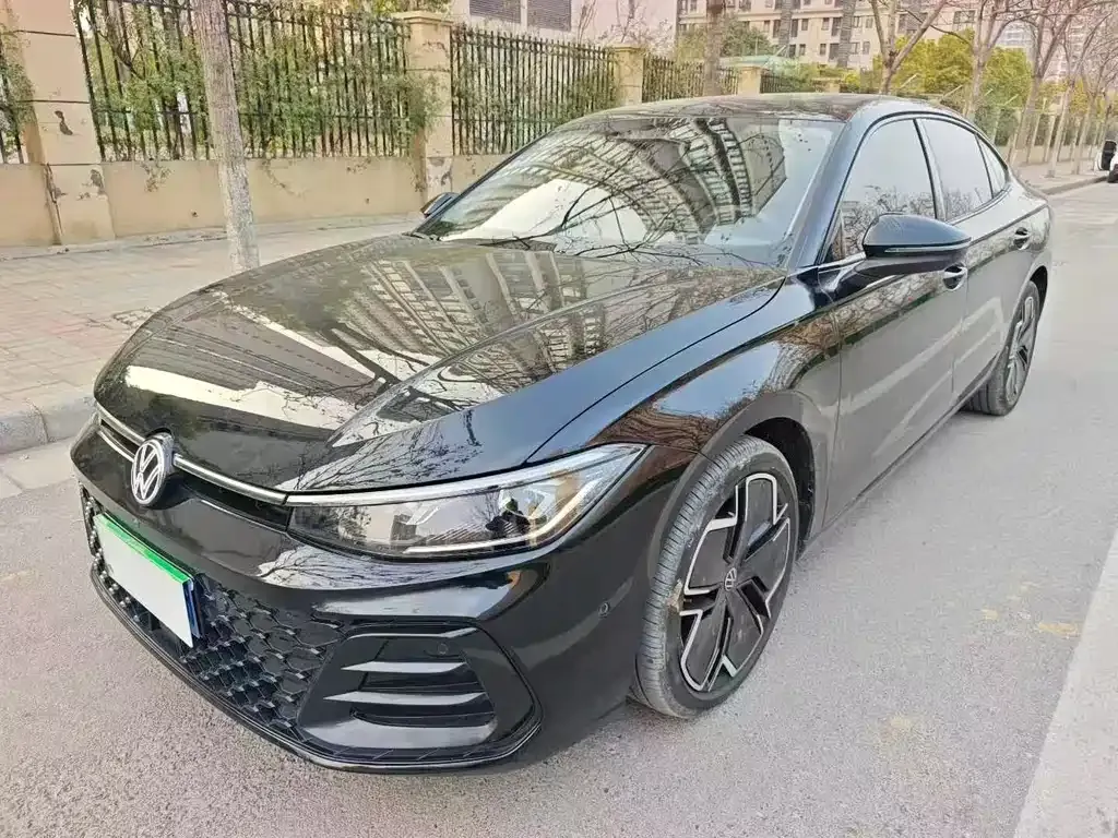 Volkswagen Passat — фото 3