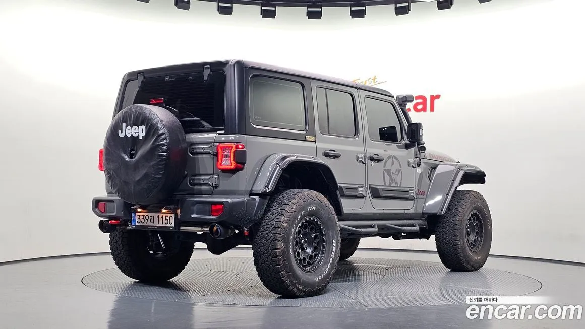 Jeep Wrangler 2023 из KR, фото 6