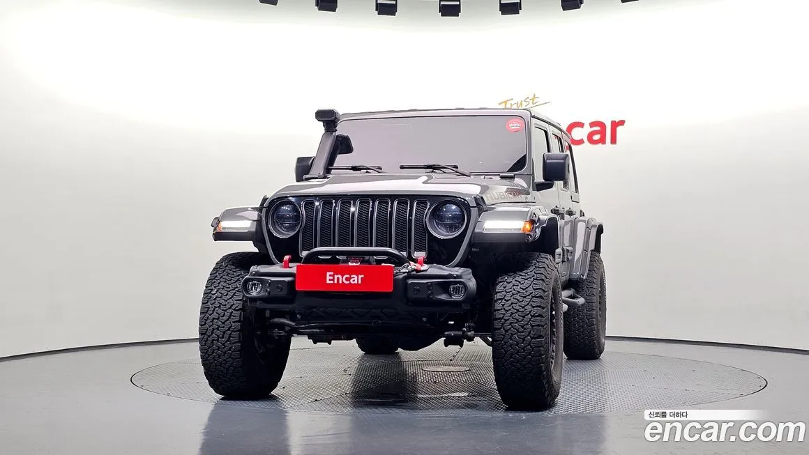 Jeep Wrangler 2023 из KR, фото 2