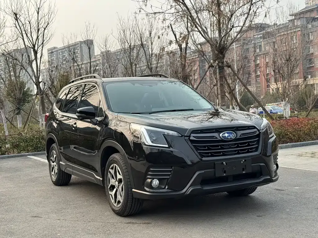 Subaru Forester 2023 из CN, фото 8