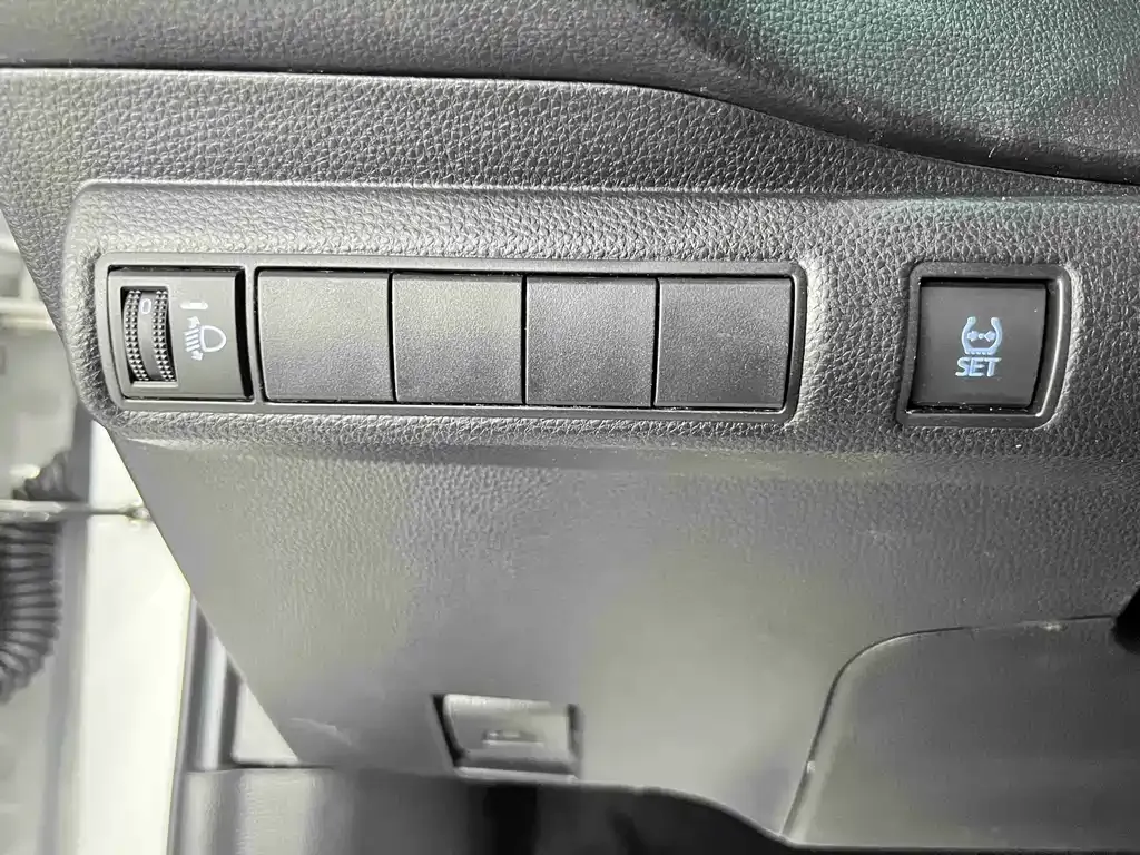 Toyota Levin — фото 10