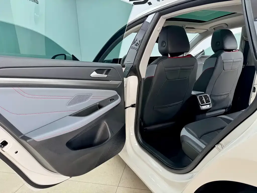 Volkswagen Lamando 2022 из CN, фото 10