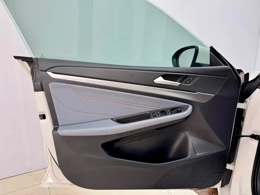 Volkswagen Lamando 2022 из CN, фото 6