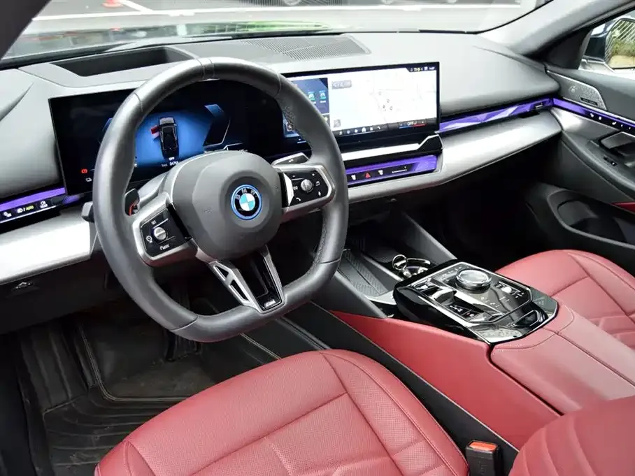BMW i5 — фото 6