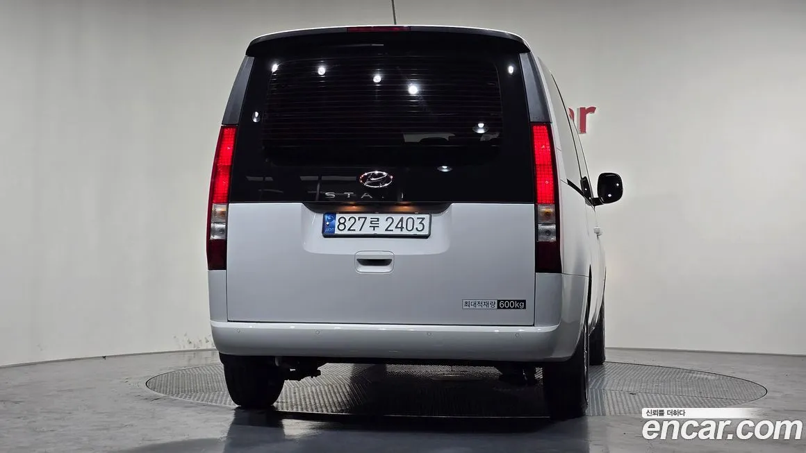 Hyundai Staria 2023 из KR, фото 10