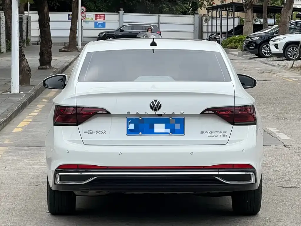 Volkswagen Sagitar 2023 из CN, фото 2