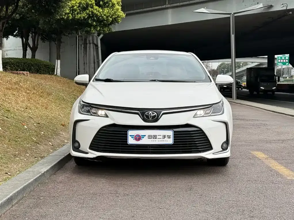 Toyota Corolla 2022 из CN, фото 5