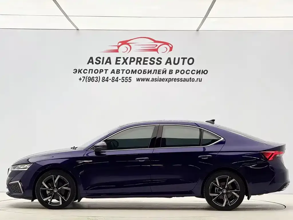 Skoda Octavia 2023 из CN, фото 10