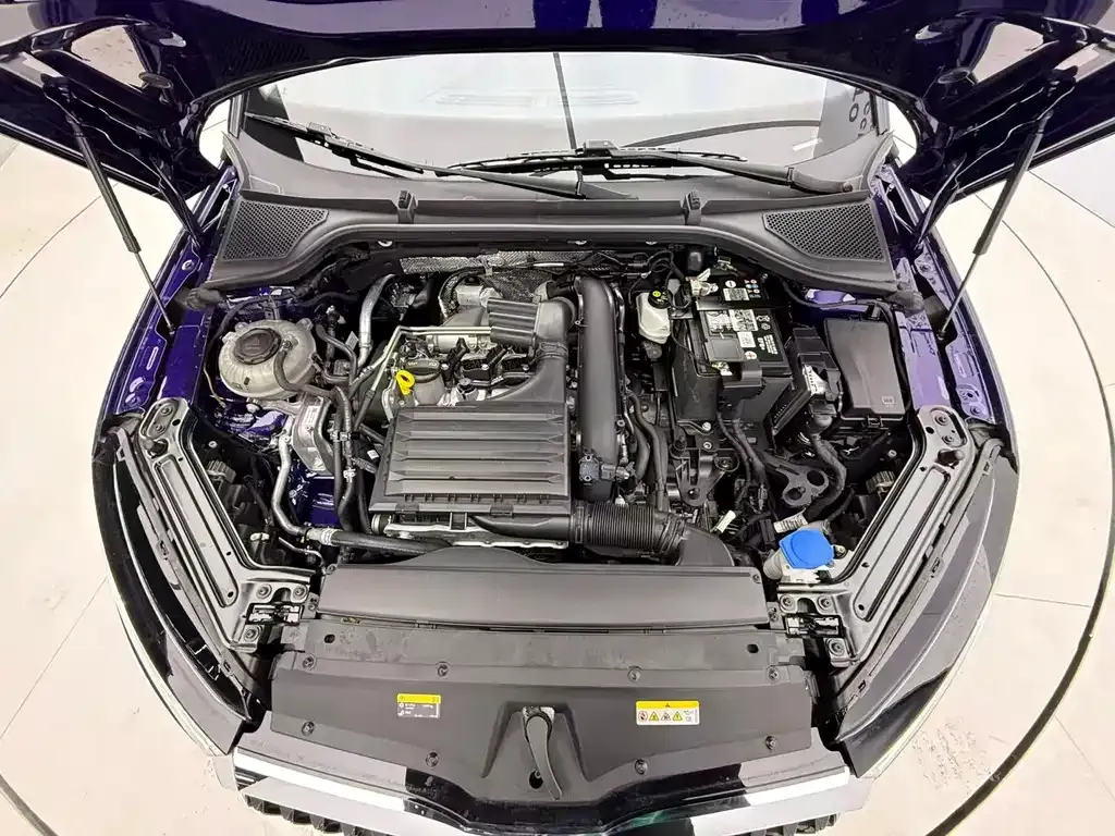 Skoda Octavia 2023 из CN, фото 7