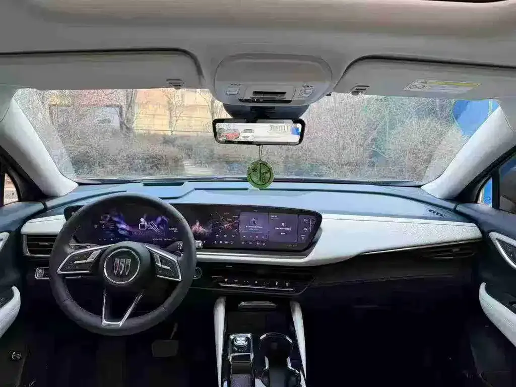 Buick Envision Plus — фото 3