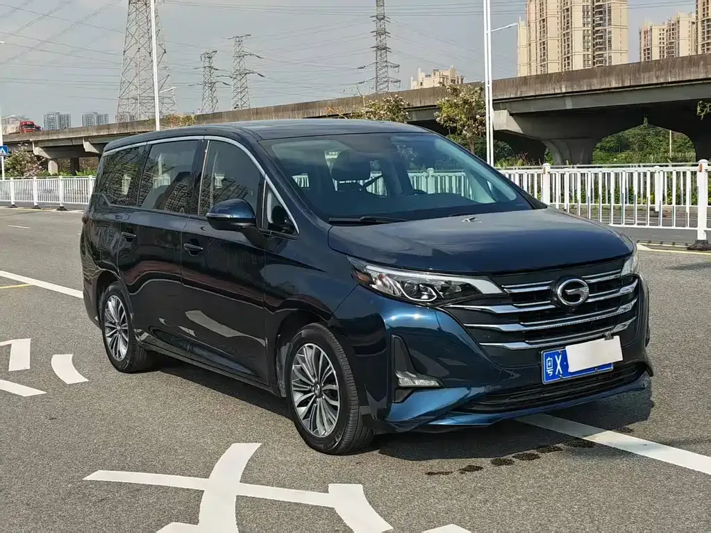 GAC Motor Trumpchi M6 — фото 5
