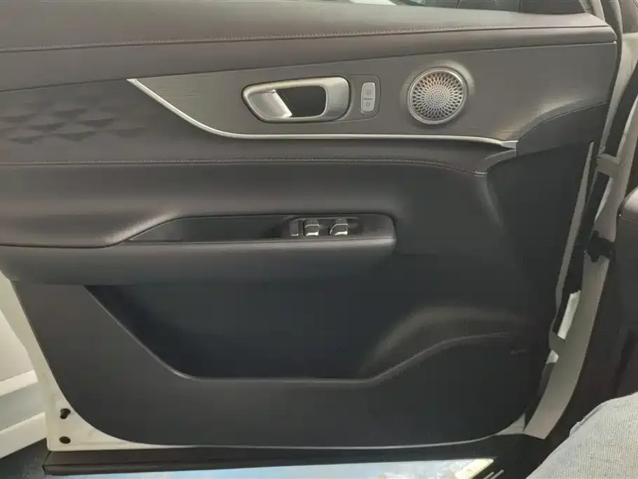Chery Tiggo 8 PLUS — фото 3