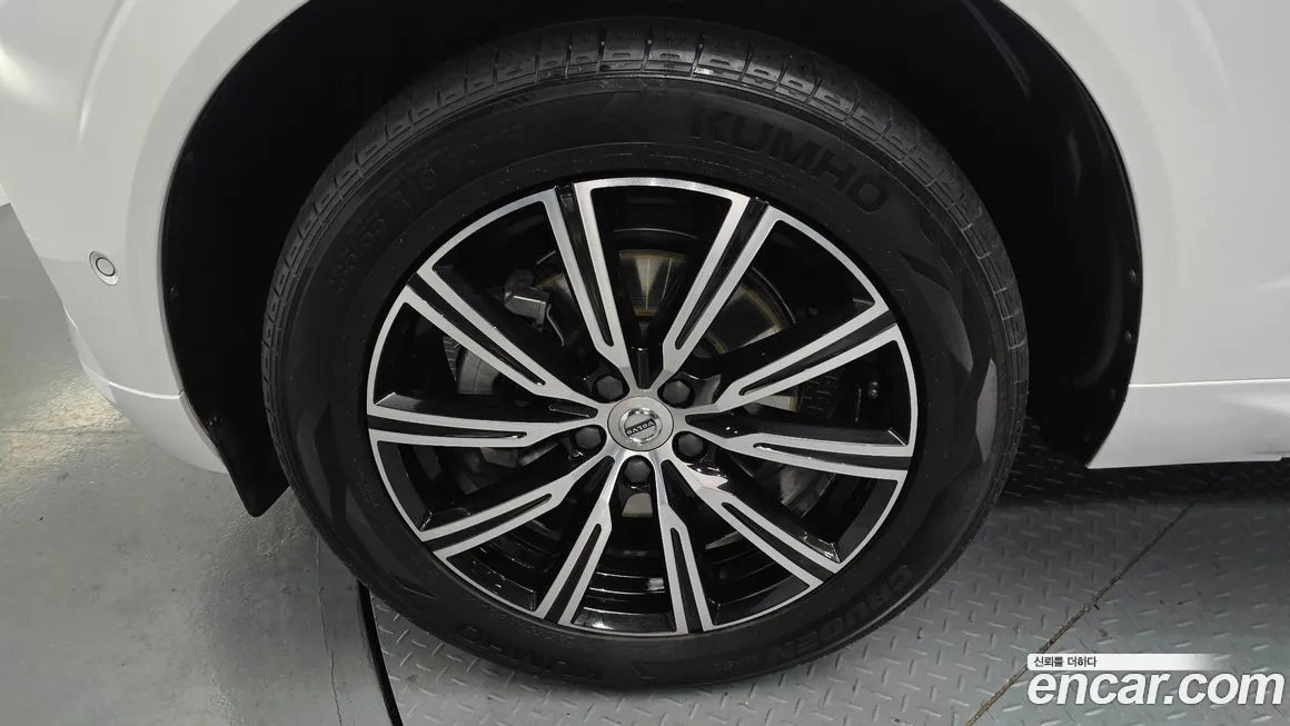 Volvo XC60 2021 из KR, фото 5